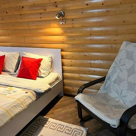 Бектурова 15, 1 комнатная квартира Павлодар Экстерьер фото